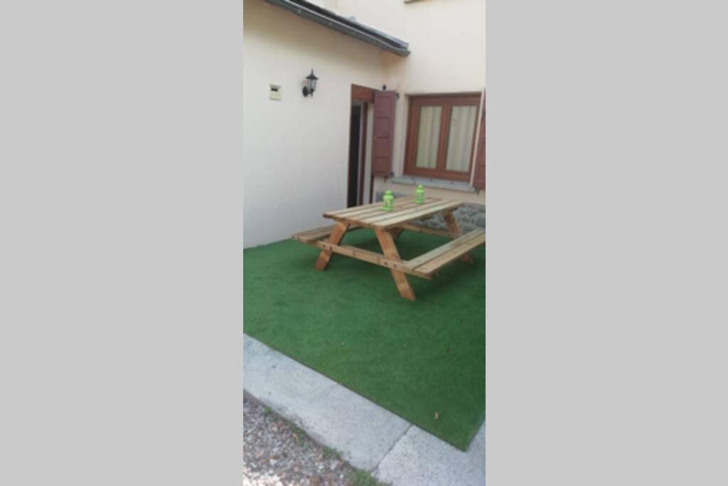 Bonita Casa. Gran Jardin. Con Wifi. Βίλα Bourg-Madame Εξωτερικό φωτογραφία