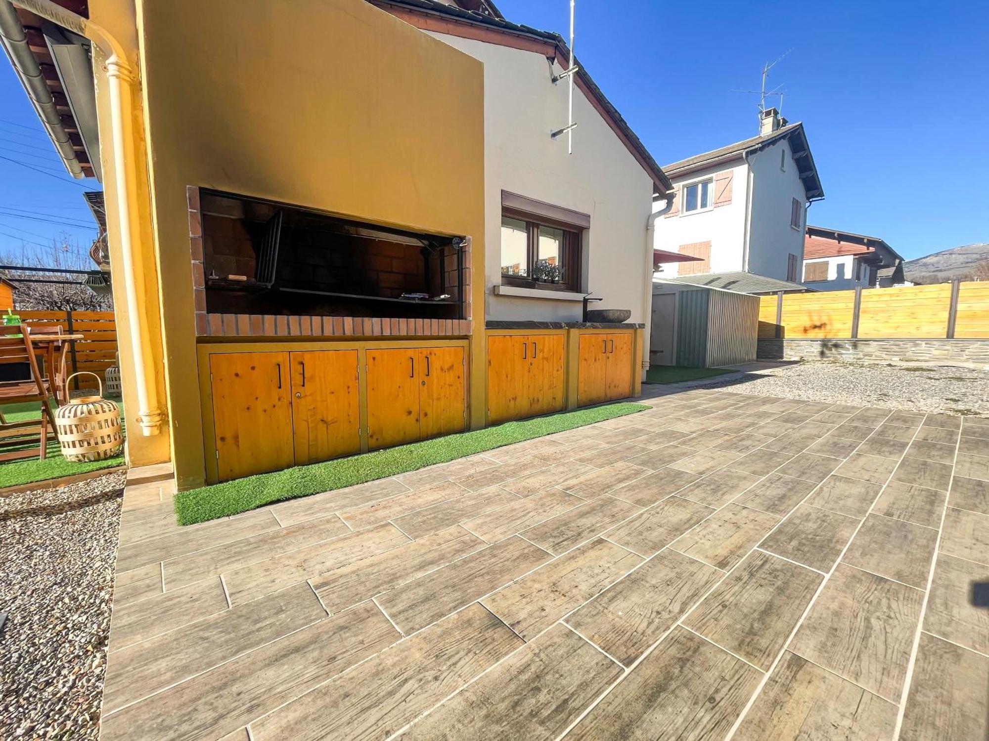 Bonita Casa. Gran Jardin. Con Wifi. Βίλα Bourg-Madame Εξωτερικό φωτογραφία